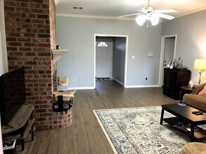 1620 Williamsburg Dr in Bossier City, LA - Building Photo - Building Photo