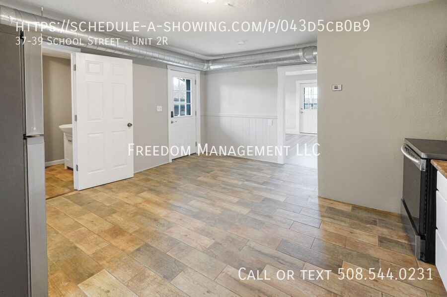 37-39 School St in Southbridge, MA - Building Photo