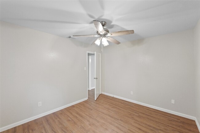 property at 7111 Pinehook Ln