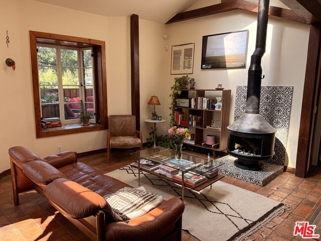 property at 2566 Verbena Dr