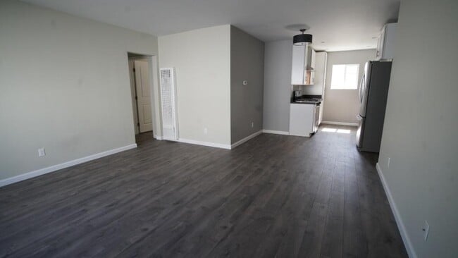 2236 Hauser blvd, Unit 4 in Los Angeles, CA - Building Photo - Building Photo
