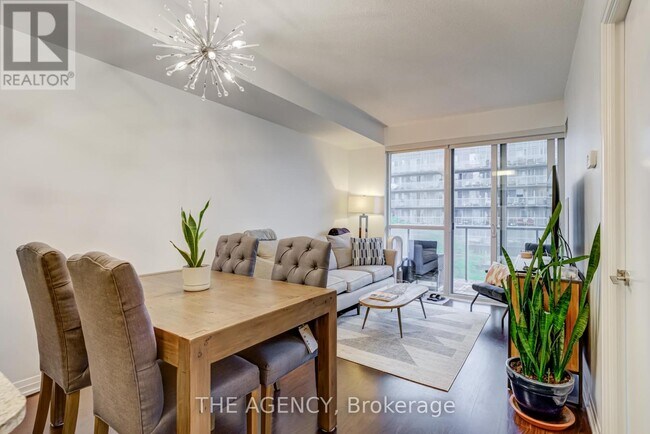 25 Cole St in Toronto, ON - Building Photo - Building Photo