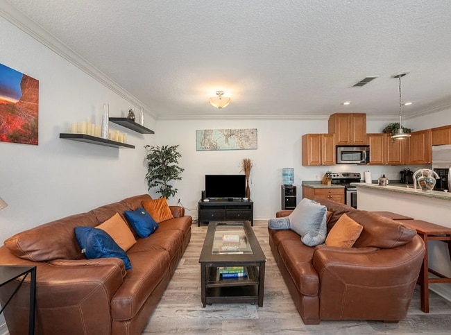 402 S Willow Ave in Tampa, FL - Foto de edificio - Building Photo