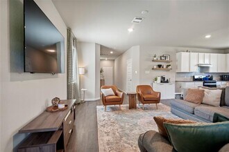 1305 Mount Bassie Trl in Conroe, TX - Building Photo - Building Photo