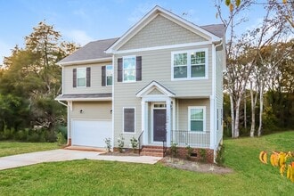 146 Pumice Dr in Statesville, NC - Foto de edificio - Building Photo