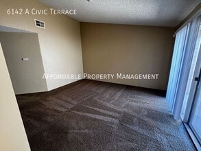 6142 Civic Terrace Ave in Newark, CA - Building Photo - Building Photo