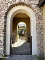 17388 N 101st Way in Scottsdale, AZ - Building Photo