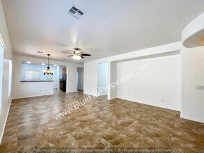 1112 W Montelupo Dr in Oro Valley, AZ - Building Photo - Building Photo