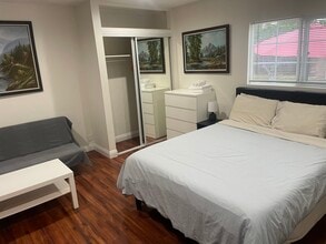 12619 Emelita St, Unit Garden view in Valley Village, CA - Building Photo - Building Photo