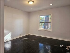 22045 De La Osa St in Los Angeles, CA - Building Photo - Building Photo