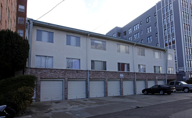 280 Lenox Ave in Oakland, CA - Building Photo - Building Photo