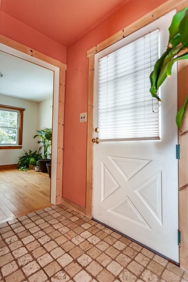 530 Union Ave in Peekskill, NY - Building Photo - Building Photo