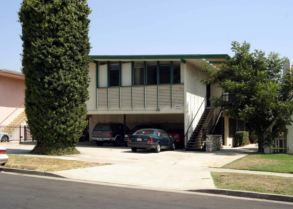 1514 S Orange Grove Ave in Los Angeles, CA - Foto de edificio