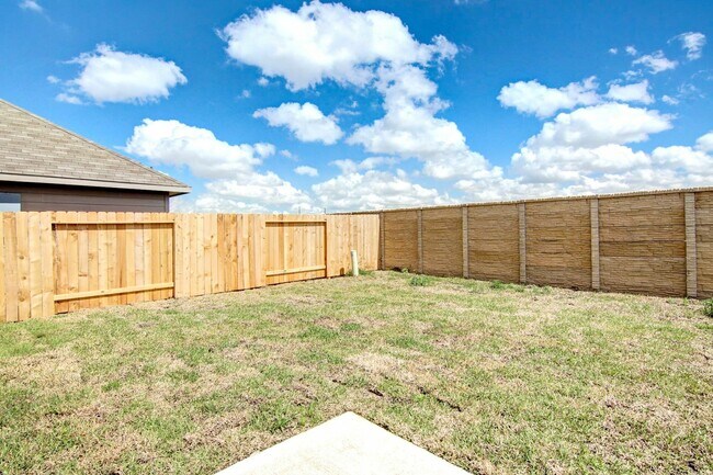 5638 Plantation Forest Dr in Katy, TX - Building Photo - Building Photo