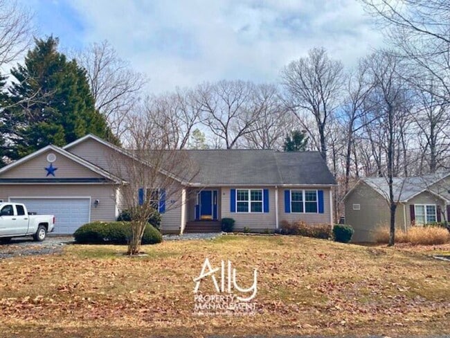 property at 35 Hardwood Rd