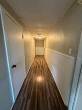 137 W Front St, Unit Apt 4 in Berwick, PA - Foto de edificio - Building Photo