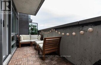 68 Abell St in Toronto, ON - Building Photo - Building Photo