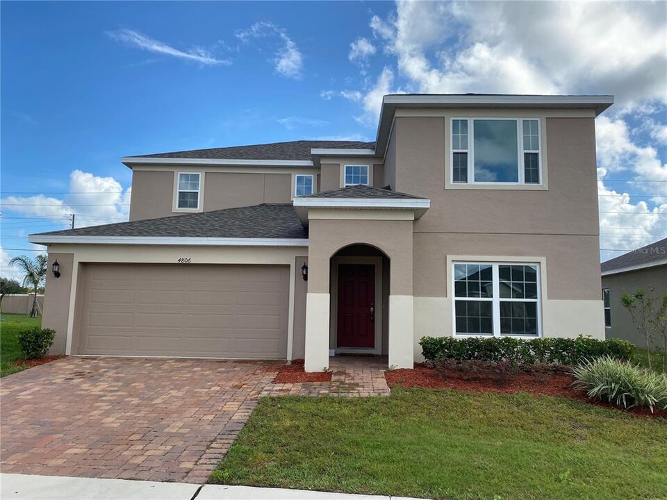 4806 Marcos Cir in Kissimmee, FL - Building Photo