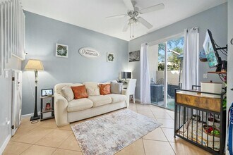 2905 Hidden Hills Rd in West Palm Beach, FL - Building Photo - Building Photo