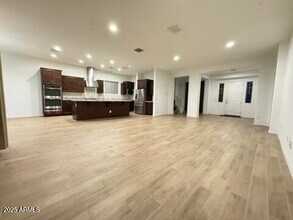 8609 W Solano Dr in Glendale, AZ - Building Photo - Building Photo