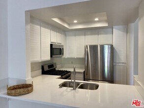 8500 Falmouth Ave-Unit -3112 in Los Angeles, CA - Foto de edificio - Building Photo