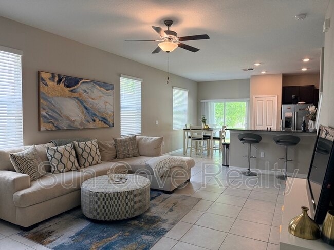 10454 Shady Preserve Dr in Riverview, FL - Building Photo - Building Photo