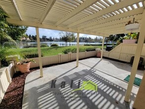 2096 Northshore Dr in Chula Vista, CA - Building Photo - Building Photo