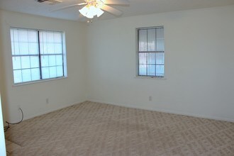 708 Matilda St in Brenham, TX - Building Photo - Building Photo