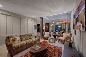 1317 E Amado Rd in Palm Springs, CA - Building Photo - Building Photo