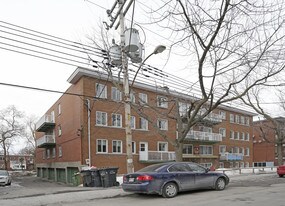 2835 Goyer in Montréal, QC - Building Photo