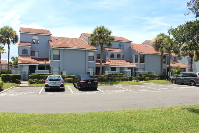 4800 Marks Terrace in Orlando, FL - Building Photo - Building Photo
