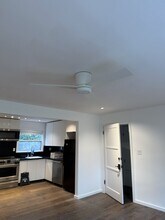 1201 Bay St, Unit A in Santa Monica, CA - Building Photo - Building Photo