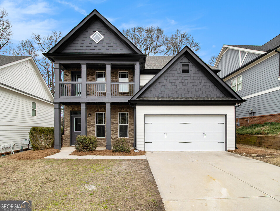 4816 Clarkstone Cir in Flowery Branch, GA - Building Photo