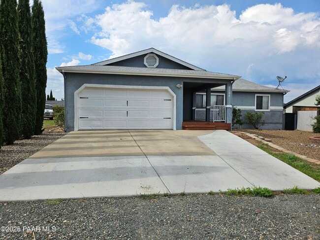 8184 E Lisa Cir in Prescott Valley, AZ - Building Photo - Building Photo