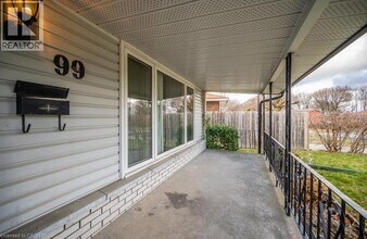 99 Alison Ave in Cambridge, ON - Building Photo - Building Photo