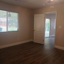 11808 Cedar Bluff Ave in Bakersfield, CA - Building Photo - Building Photo