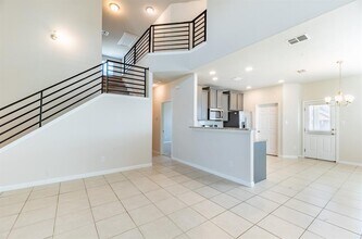 117 Manatee Ln in Niederwald, TX - Building Photo - Building Photo