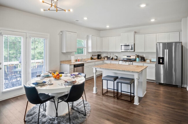 4026 Zudie Dr in Stonecrest, GA - Building Photo - Building Photo