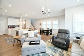 114 Isleworth Ave in Mooresville, NC - Building Photo - Building Photo