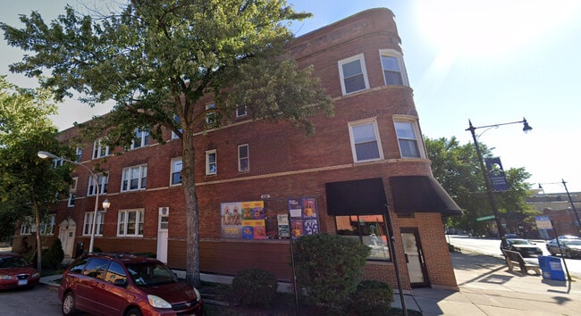 property at 3280 W Fullerton Ave