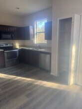 1211 Chervil Dr in Poinciana, FL - Building Photo - Building Photo