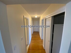 20 Captain Parker Arms-Unit -11 in Lexington, MA - Building Photo - Building Photo