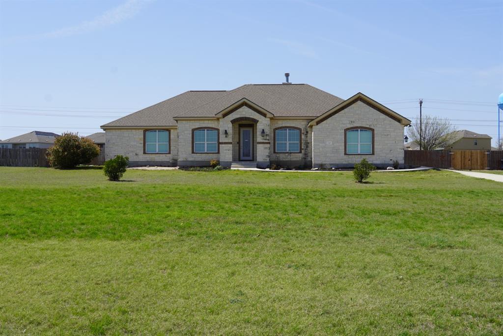 141 Oak Stone Dr in Jarrell, TX - Building Photo