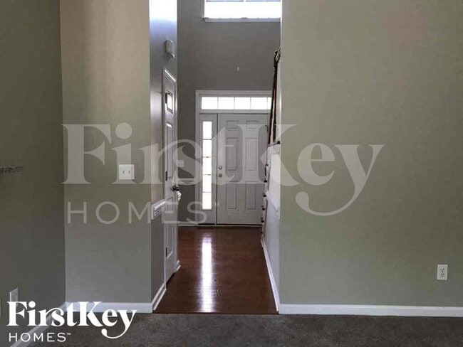 3750 Wharton Dr in Haw River, NC - Foto de edificio - Building Photo