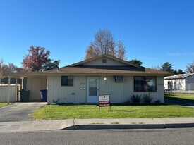 1921-1923 Luther Pl in Richland, WA - Building Photo