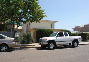 231 Church Ave in Chula Vista, CA - Building Photo - Building Photo