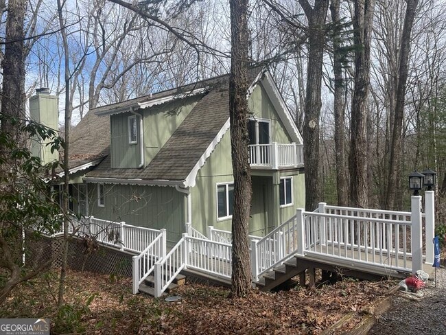 property at 26 Buttermilk Cir