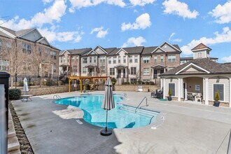 4217 Deming Cir in Atlanta, GA - Building Photo - Building Photo