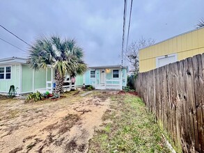 6300 Beach Dr in Panama City Beach, FL - Building Photo - Building Photo