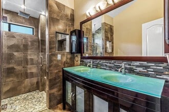 7229 Golden Hawk Dr in El Paso, TX - Building Photo - Building Photo